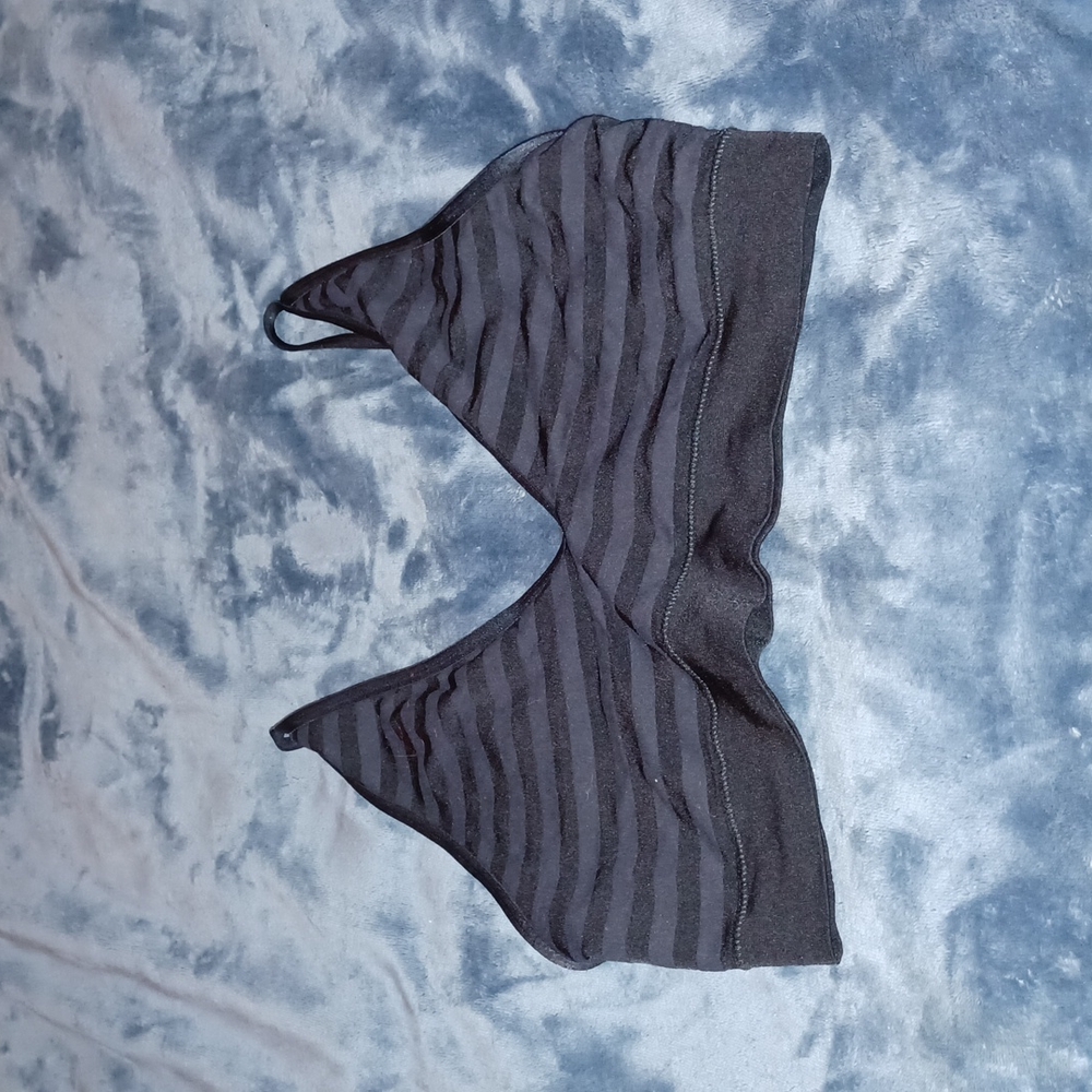 Black Sports Bra